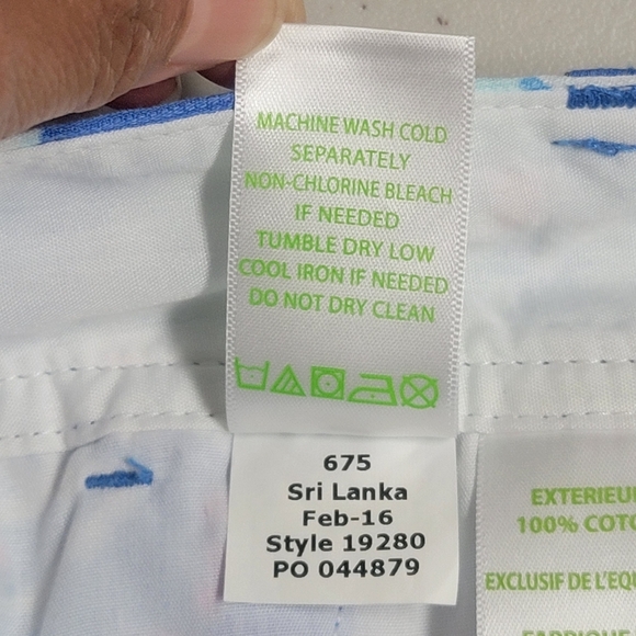 Lilly Pulitzer Gallahan Shorts. - Picture 8 of 13